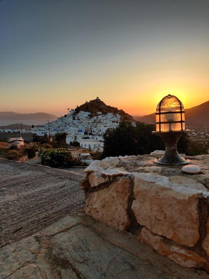 The Fig Tree * Chora (Ios)